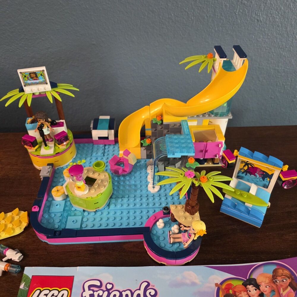 LEGO FRIENDS Heartlake City Pet Centre 41345 & Andrea's Pool Party 41374 READ - Picture 2 of 12